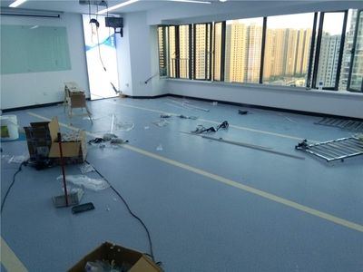 海門塑膠地板（PVC地膠）選購、鋪設(shè)與安裝全指南